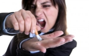 SMETTERE DI FUMARE SUBITO O RIDUZIONE PROGRESSIVA? NON C’È UNA REALE DIFFERENZA.